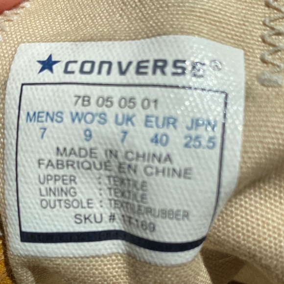 Converse all star Sneakers in Vibrant Yellow size 9 women’s - Picture 5 of 7